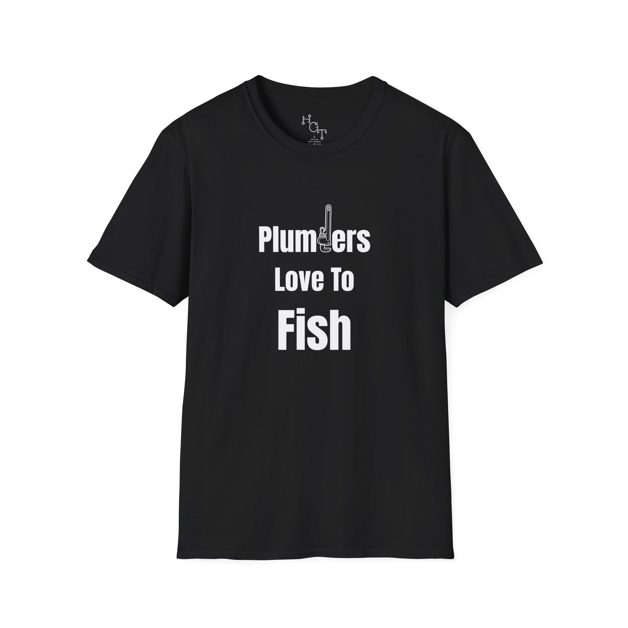 Plumbers Love To Fish T-Shirt – Funny Plumbing Dad Fisherman Gift