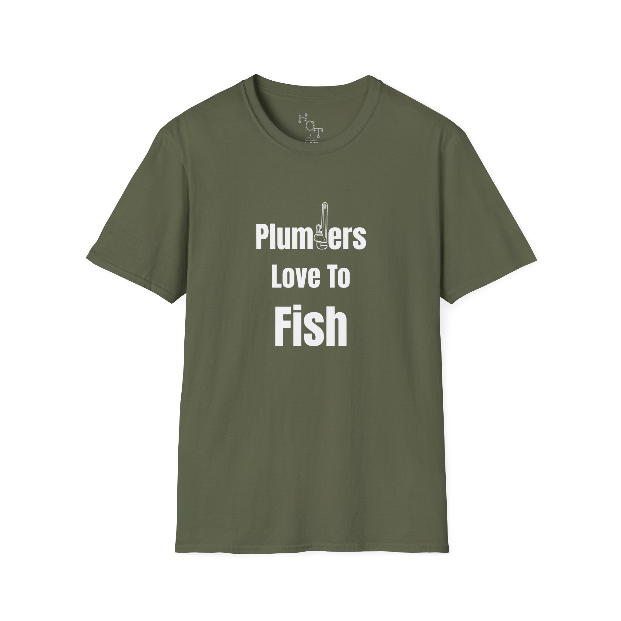 Plumbers Love To Fish T-Shirt – Funny Plumbing Dad Fisherman Gift